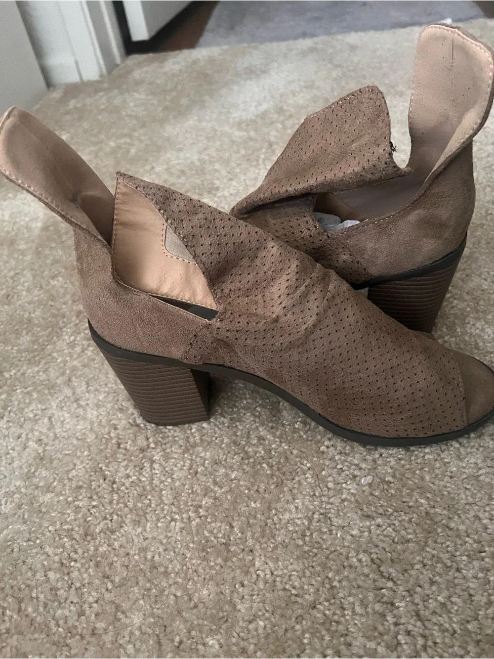Nature Breeze Block Heel Peep Toe Boots
